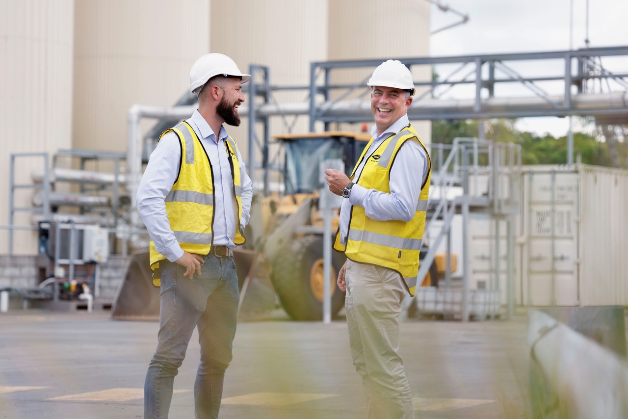 Colas Australia crews delivering large-scale asphalt paving works on the Bruce Highway Cooroy to Curra upgrade, reflecting national capability in major transport infrastructure delivery.